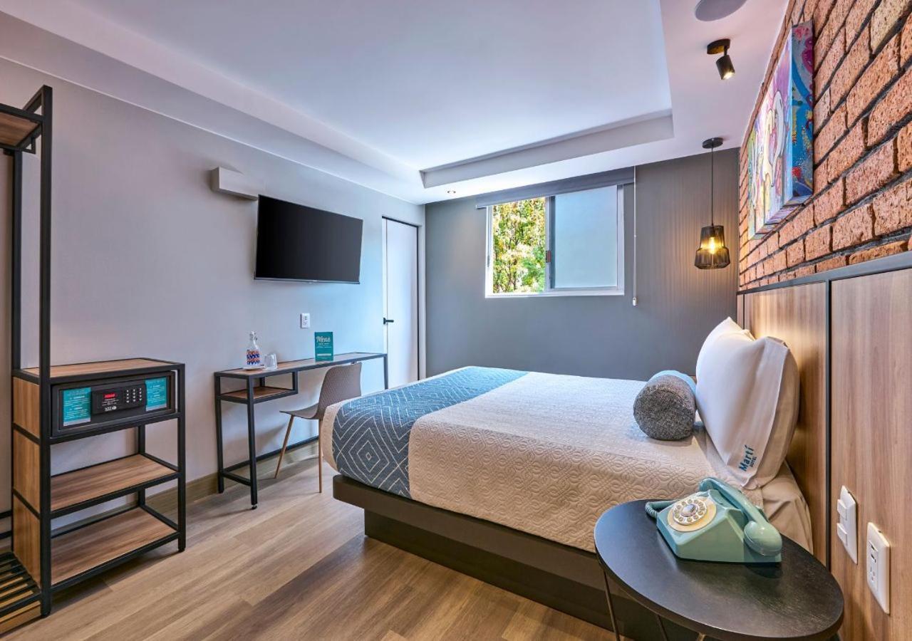 Hotel Marti メキシコシティ エクステリア 写真