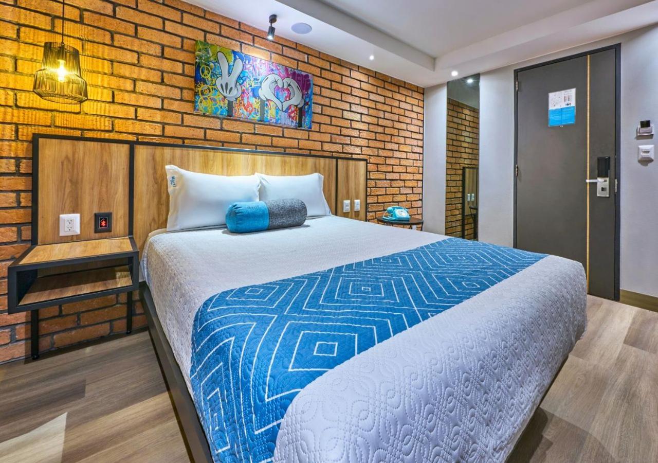 Hotel Marti メキシコシティ エクステリア 写真
